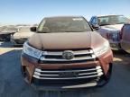 2018 Toyota Highlander LE