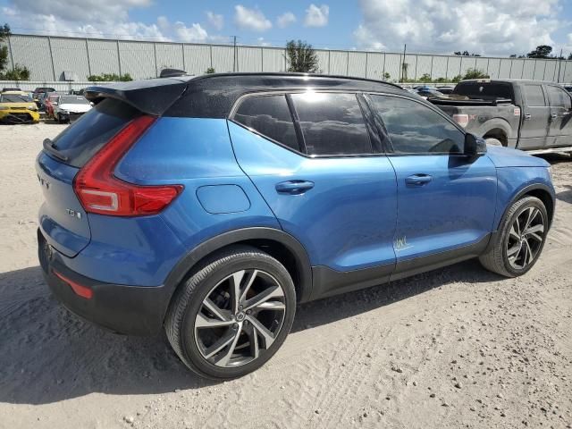 2021 Volvo XC40 T5 R-Design