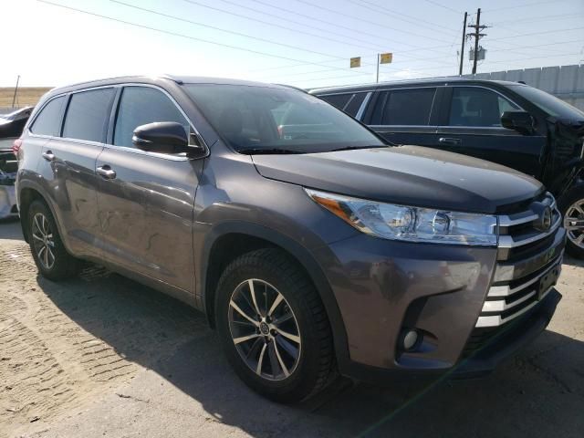 2018 Toyota Highlander SE