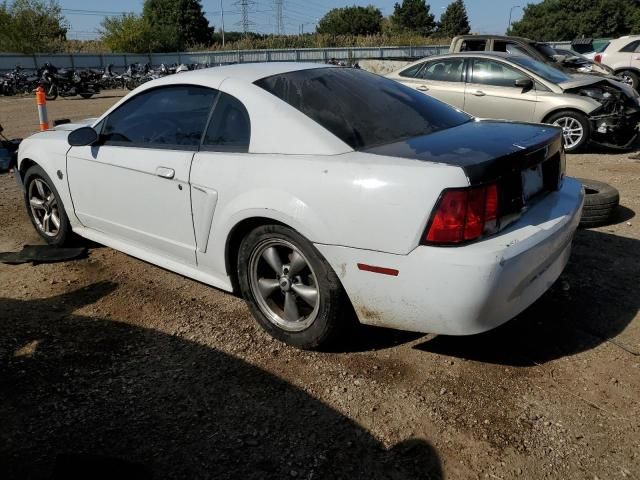 2004 Ford Mustang