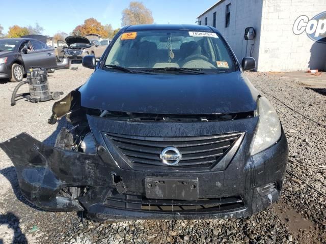 2013 Nissan Versa S