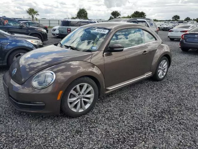 2013 Volkswagen Beetle