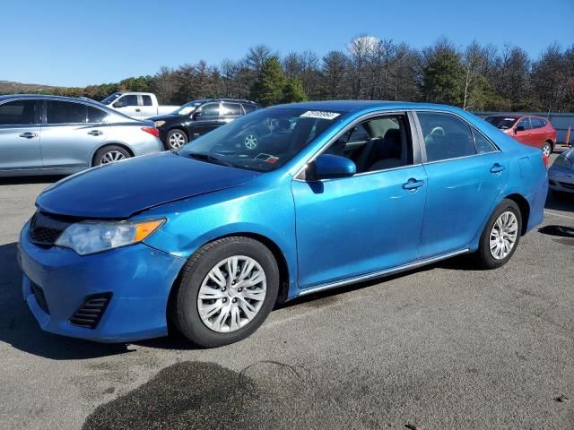 2013 Toyota Camry Hybrid