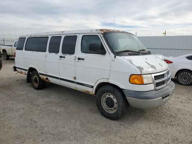 2000 Dodge RAM Wagon B3500