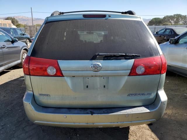 2008 Toyota Sienna XLE