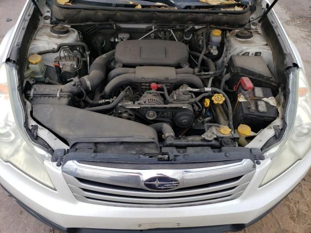 2010 Subaru Outback 2.5I Premium