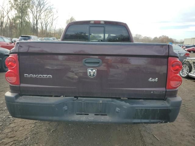 2005 Dodge Dakota Quattro