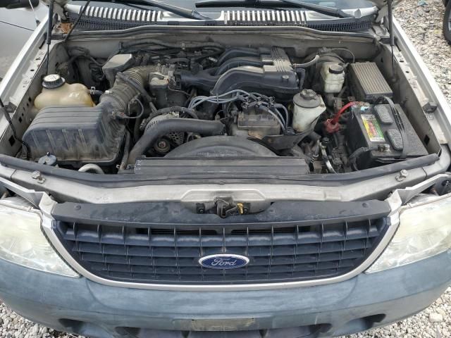 2005 Ford Explorer XLS