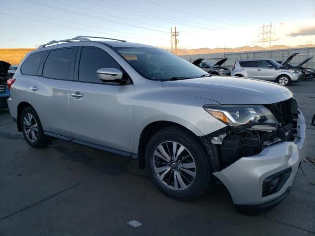 2017 Nissan Pathfinder S