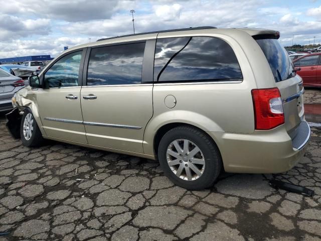 2012 Chrysler Town & Country Touring L