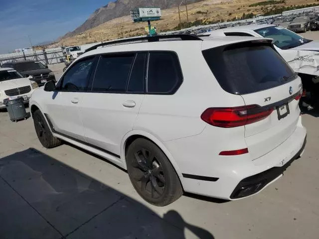 2020 BMW X7 M50I