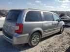 2013 Chrysler Town & Country Touring L