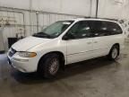 1999 Chrysler Town & Country LX