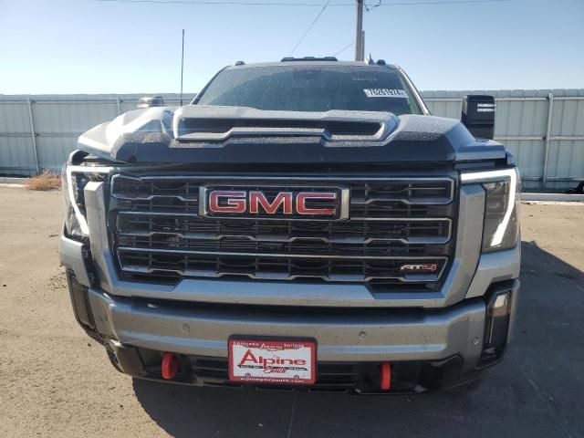 2024 GMC Sierra K2500 AT4