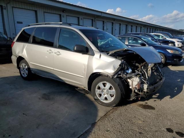 2006 Toyota Sienna CE