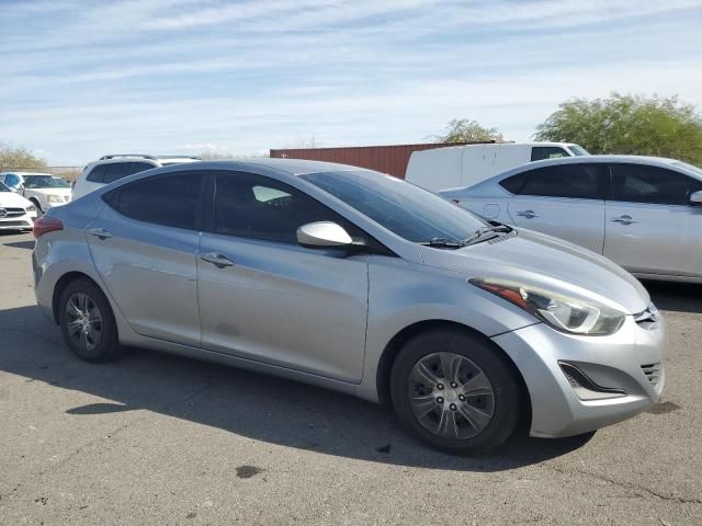 2016 Hyundai Elantra SE