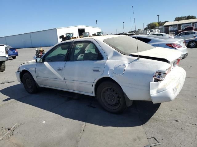 2001 Toyota Camry LE