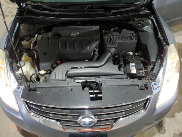 2010 Nissan Altima Base