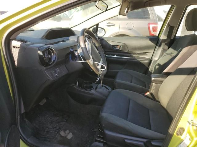 2016 Toyota Prius C