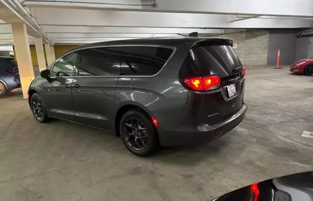 2019 Chrysler Pacifica LX