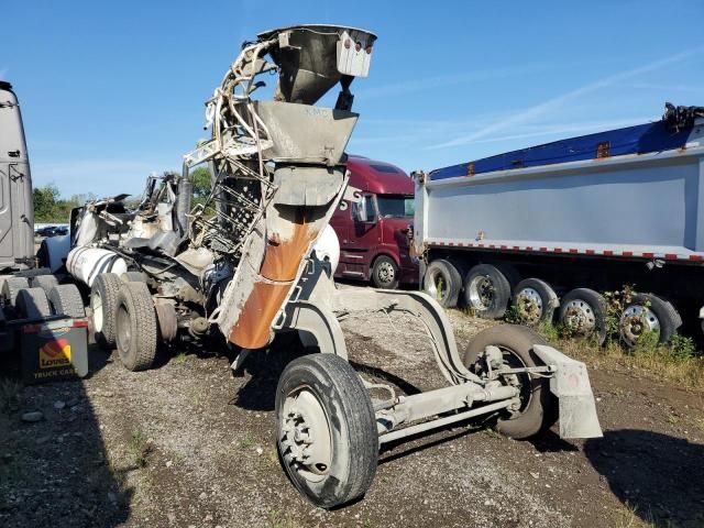 2006 Kenworth Construction W900