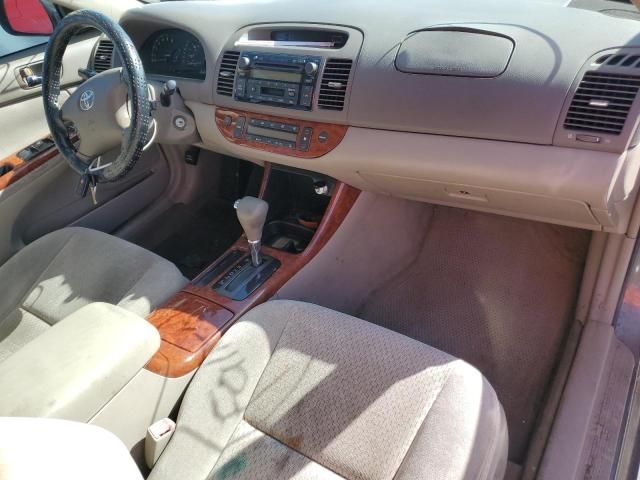 2004 Toyota Camry LE