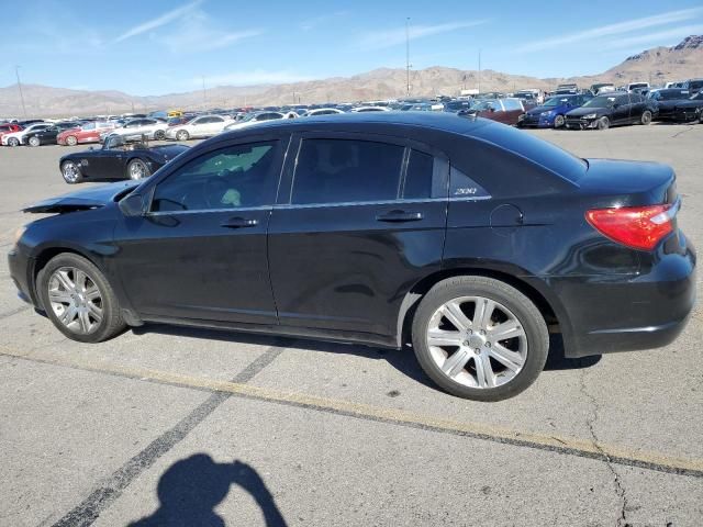 2013 Chrysler 200 LX