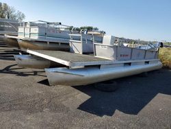 Salvage boats for sale at Mcfarland, WI auction: 1976 Crestliner Pontooniii