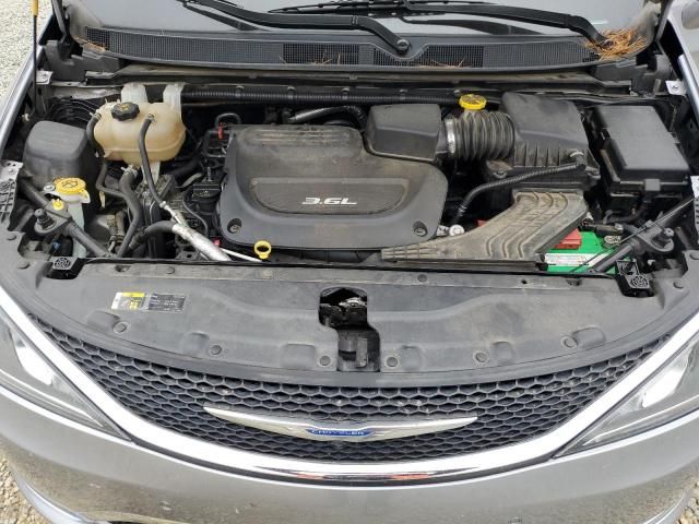 2019 Chrysler Pacifica Touring L Plus