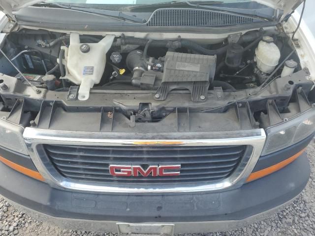 2010 GMC Savana G3500