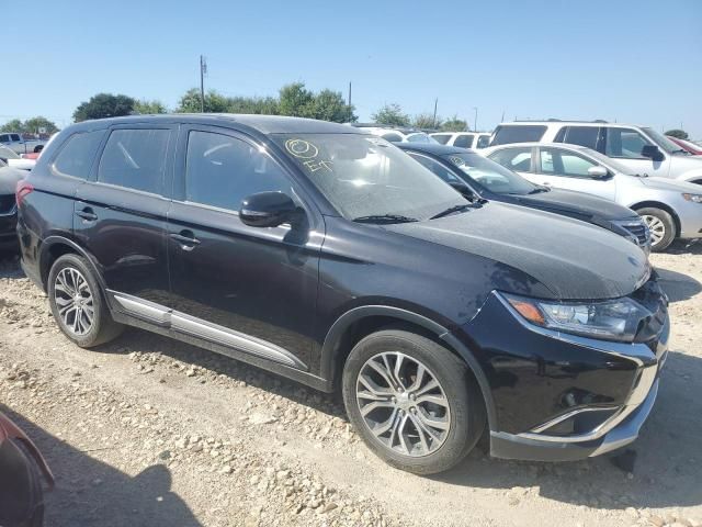 2017 Mitsubishi Outlander SE