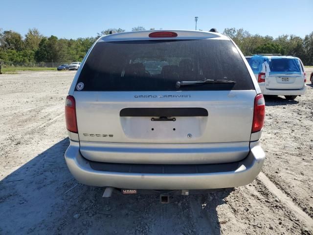 2005 Dodge Grand Caravan SE