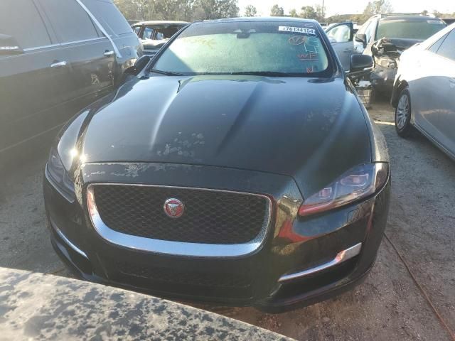 2019 Jaguar XJ R-Sport