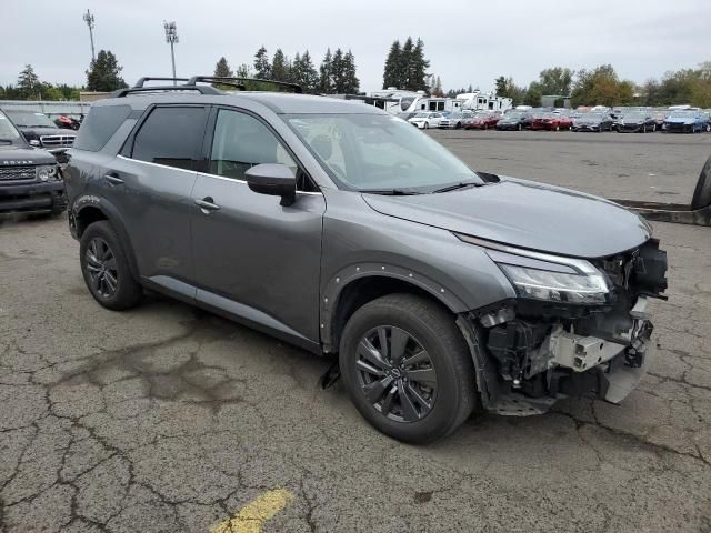 2022 Nissan Pathfinder SV