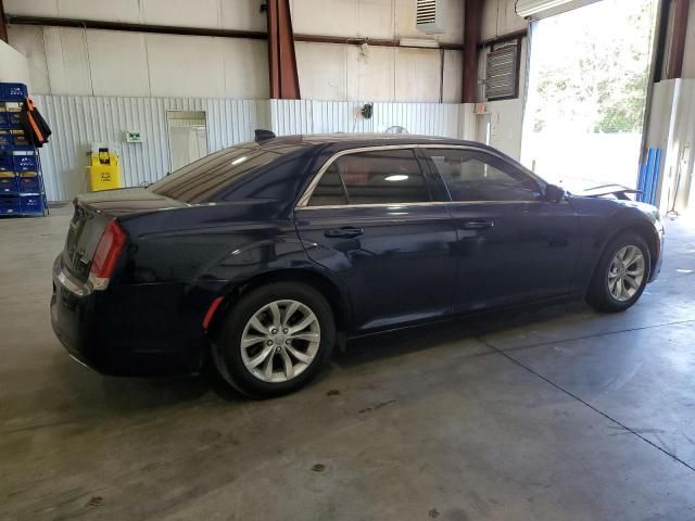 2016 Chrysler 300 Limited