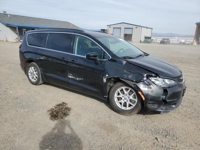 2020 Chrysler Voyager LXI