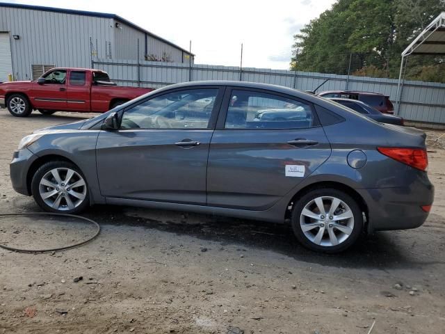 2013 Hyundai Accent GLS