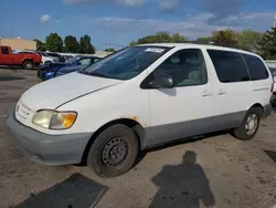 Toyota Vehiculos salvage en venta: 2001 Toyota Sienna LE