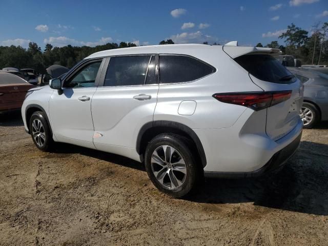 2023 Toyota Highlander L