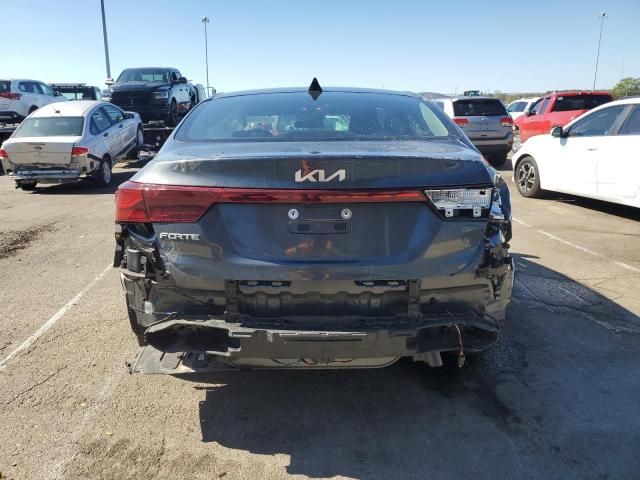 2023 KIA Forte LX