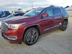 Carros dañados por inundaciones a la venta en subasta: 2017 GMC Acadia Denali