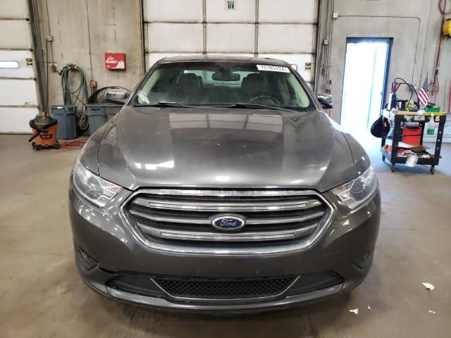 2016 Ford Taurus Limited