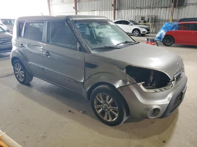 2013 KIA Soul +