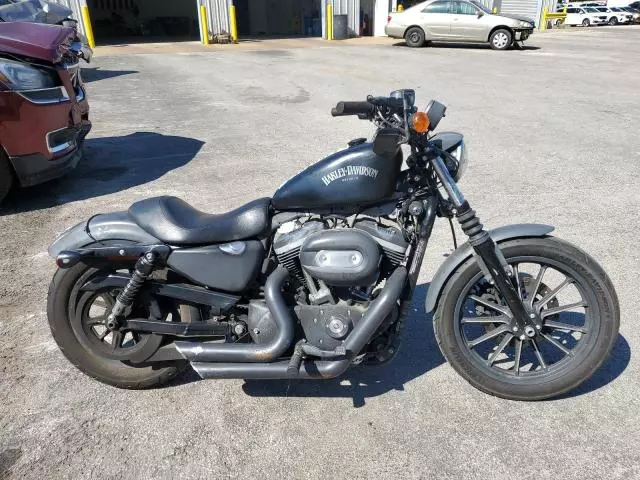 2013 Harley-Davidson XL883 Iron 883