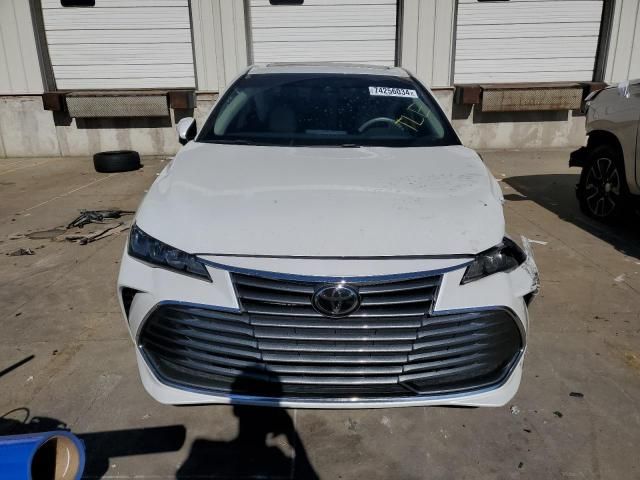 2021 Toyota Avalon XLE