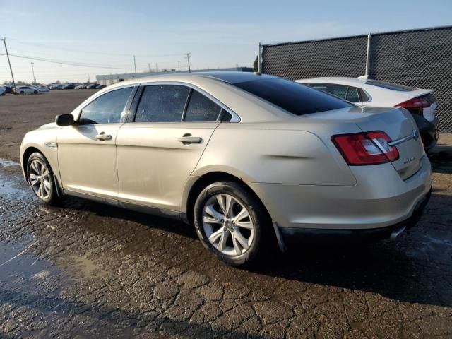 2011 Ford Taurus SEL