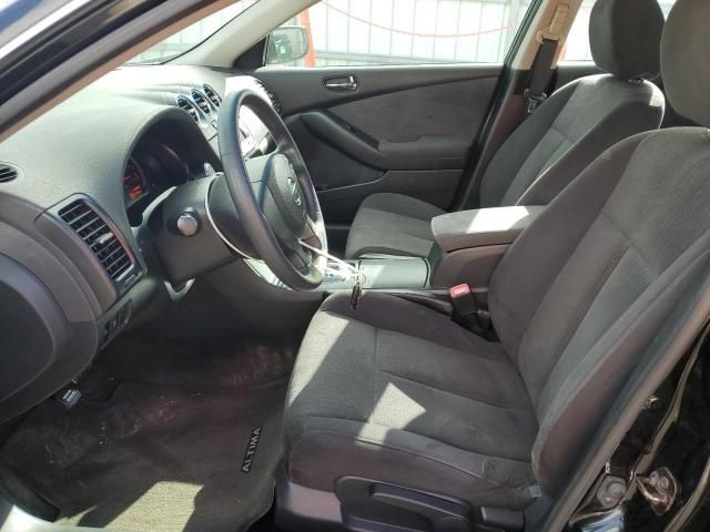 2010 Nissan Altima Base