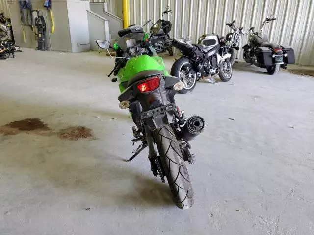 2011 Kawasaki EX250 J