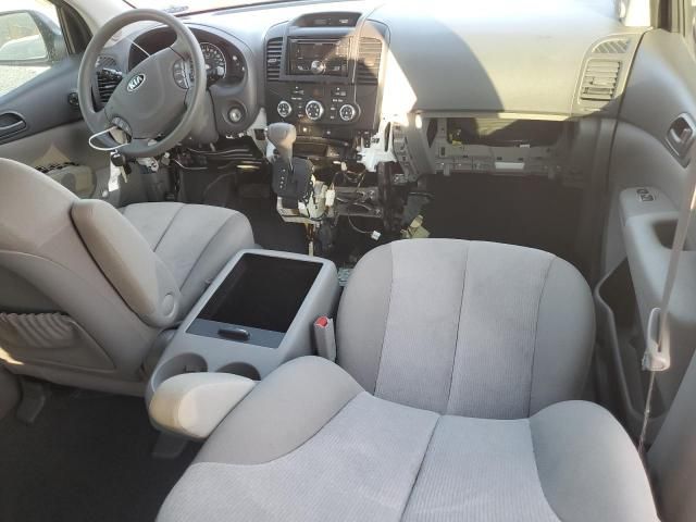 2014 KIA Sedona LX