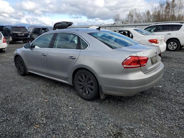 2012 Volkswagen Passat SEL